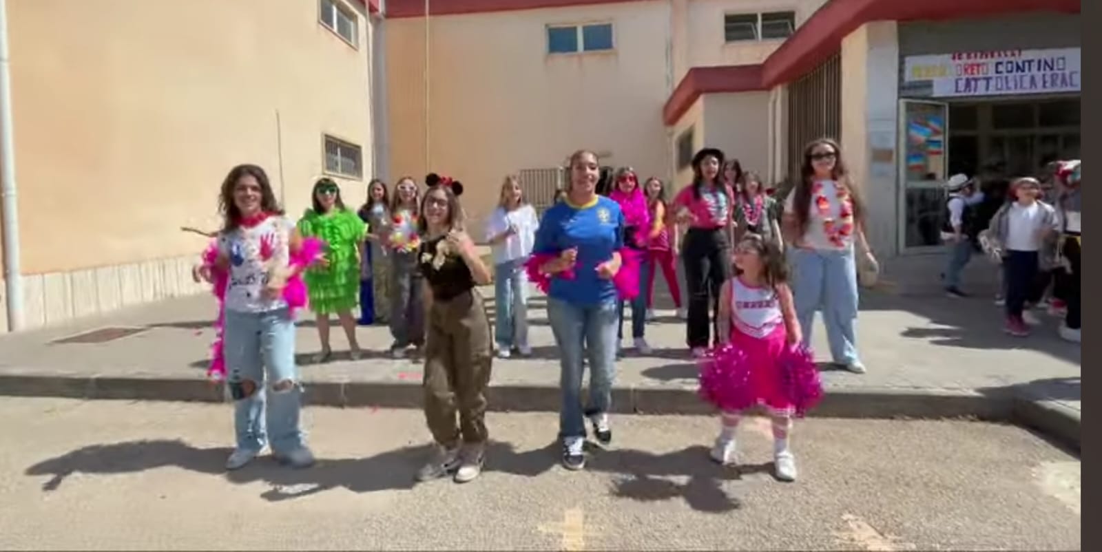 Lip Dub plesso “Contino” Cattolica Eraclea